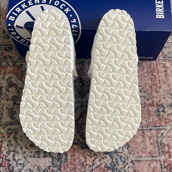 Birkenstock Classic White Thong Sandals - Picture 2 of 5